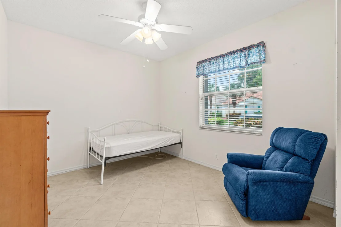 Photo of 6252 Heliconia Road