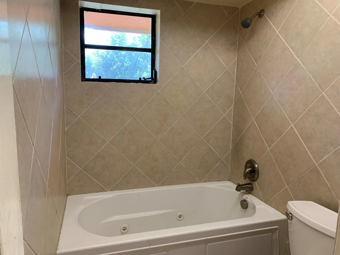 Photo of 1704 Floral Drive