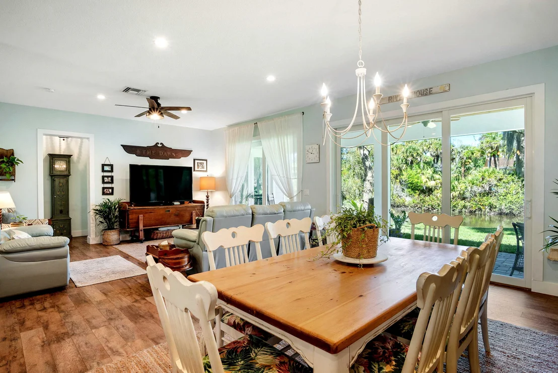 Photo of 6418 Riverland Drive