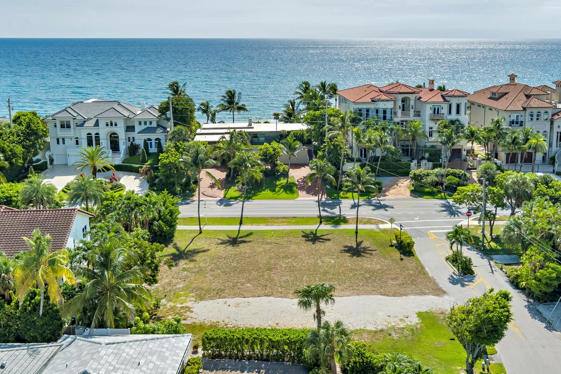 Photo of 4112 S OCEAN Boulevard