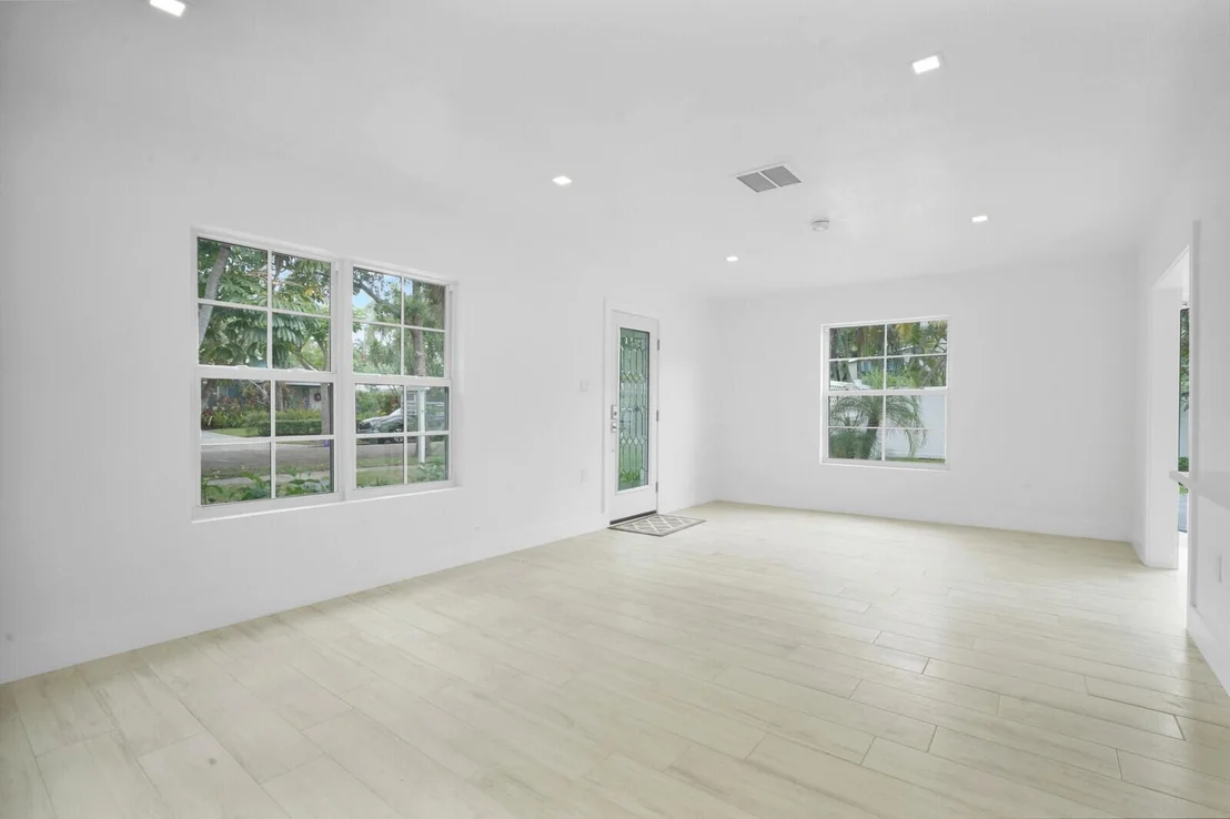 Photo of 826 Sunset Road