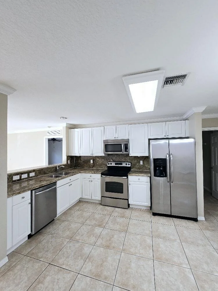 Photo of 321 NW 17th Avenue