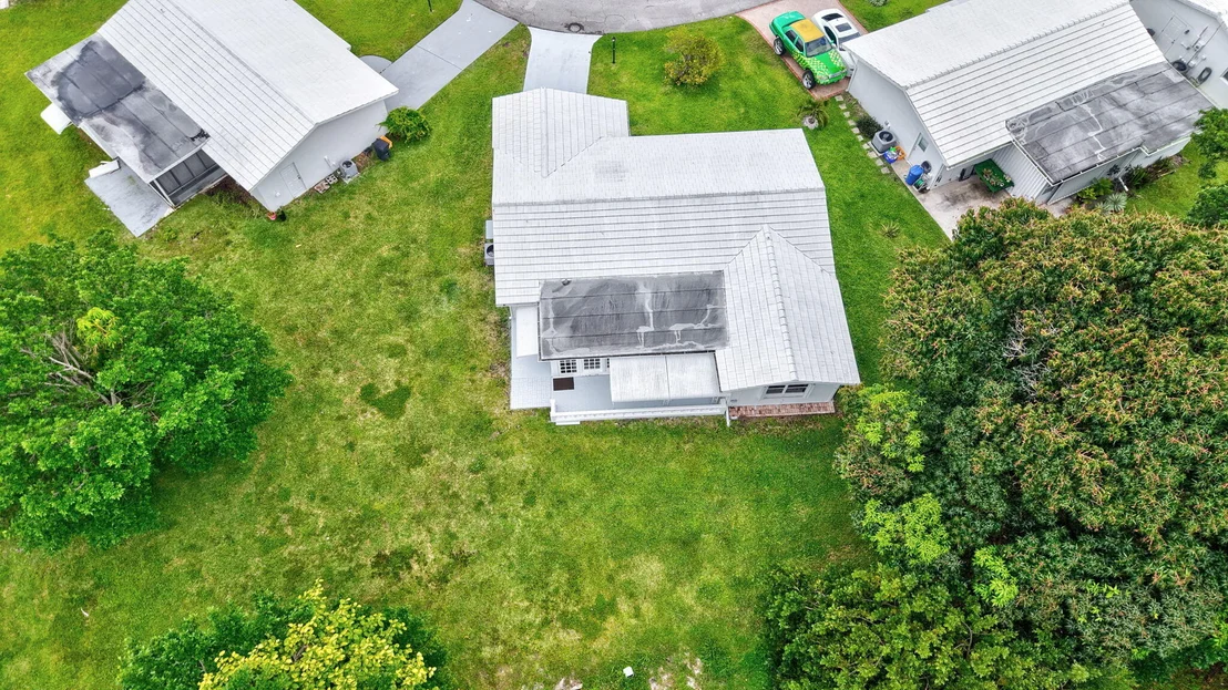 Photo of 105 NW 8TH Place