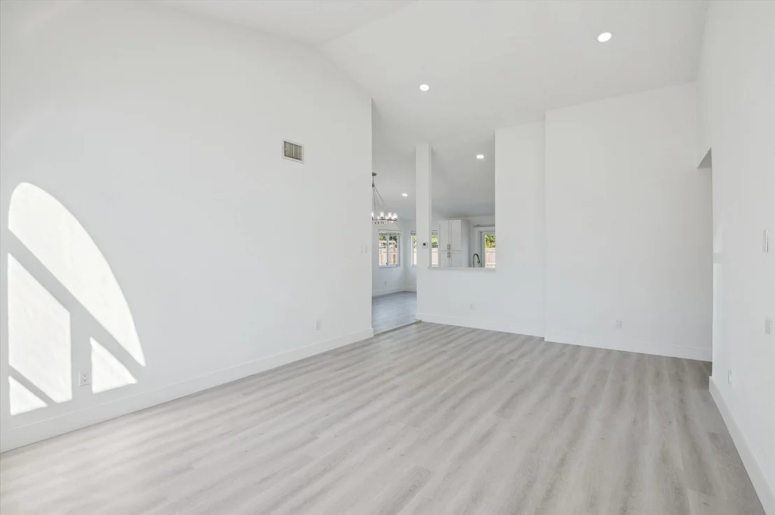 Photo of 8390 Dynasty Drive