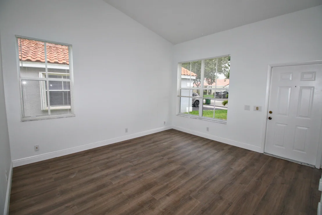 Photo of 853 SAND CREEK Circle