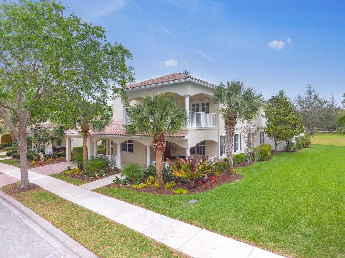 Photo of 4019 Community Drive