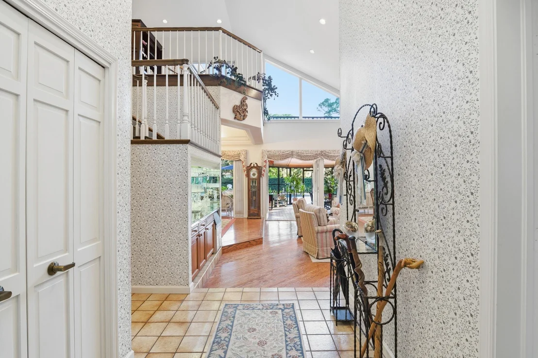 Photo of 4838 Charlton Way
