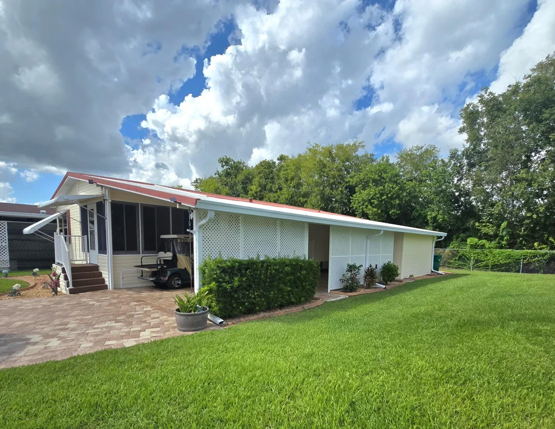 Photo of 1613 SW 35TH Circle