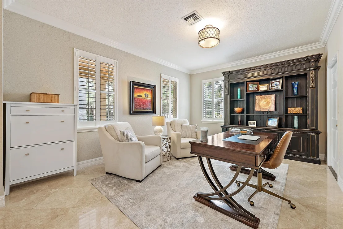 Photo of 155 Arklow Avenue