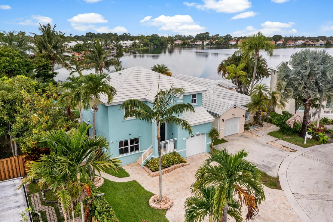Photo of 3120 Cape Circle