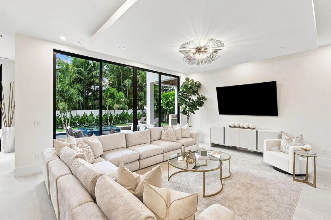 Photo of 3093 Banyan Road