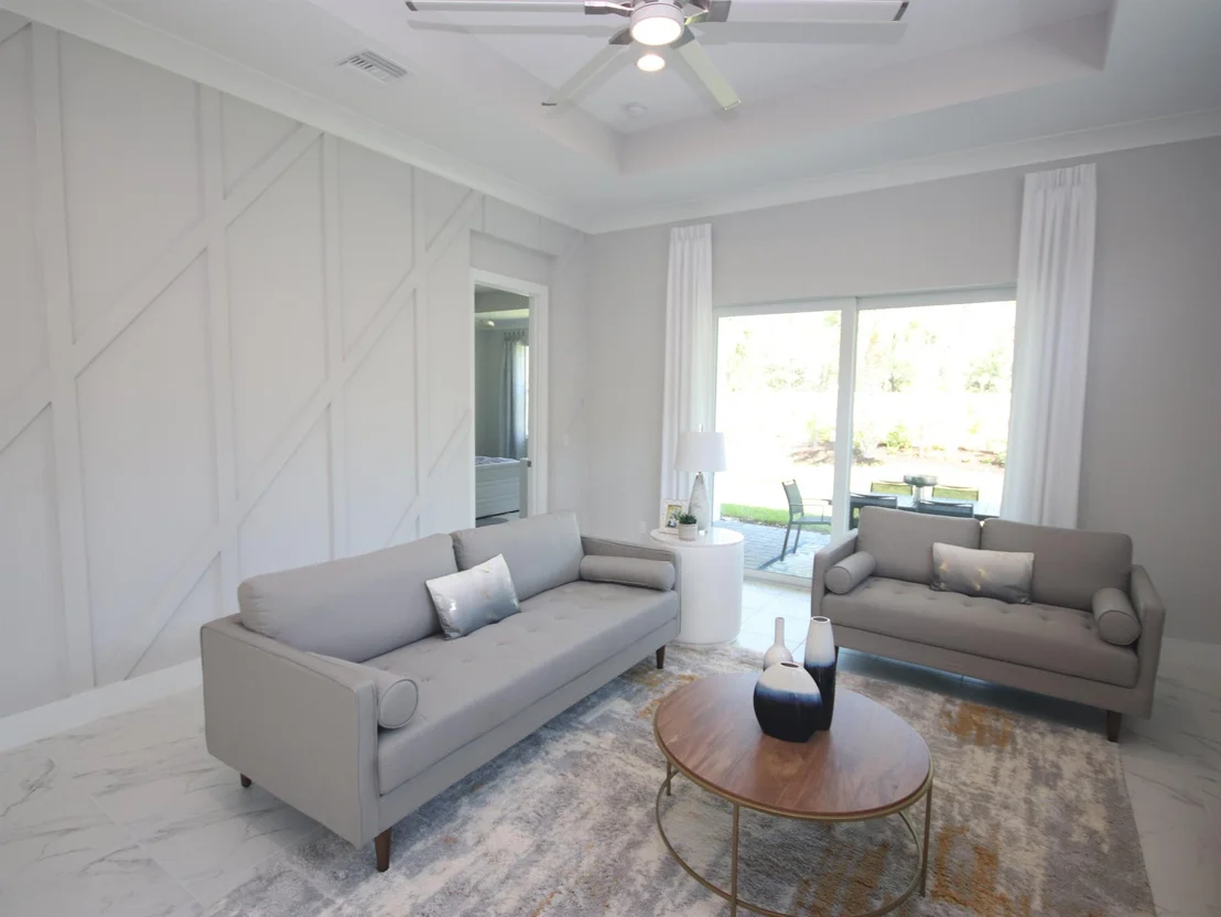 Photo of 2189 Falls Manor