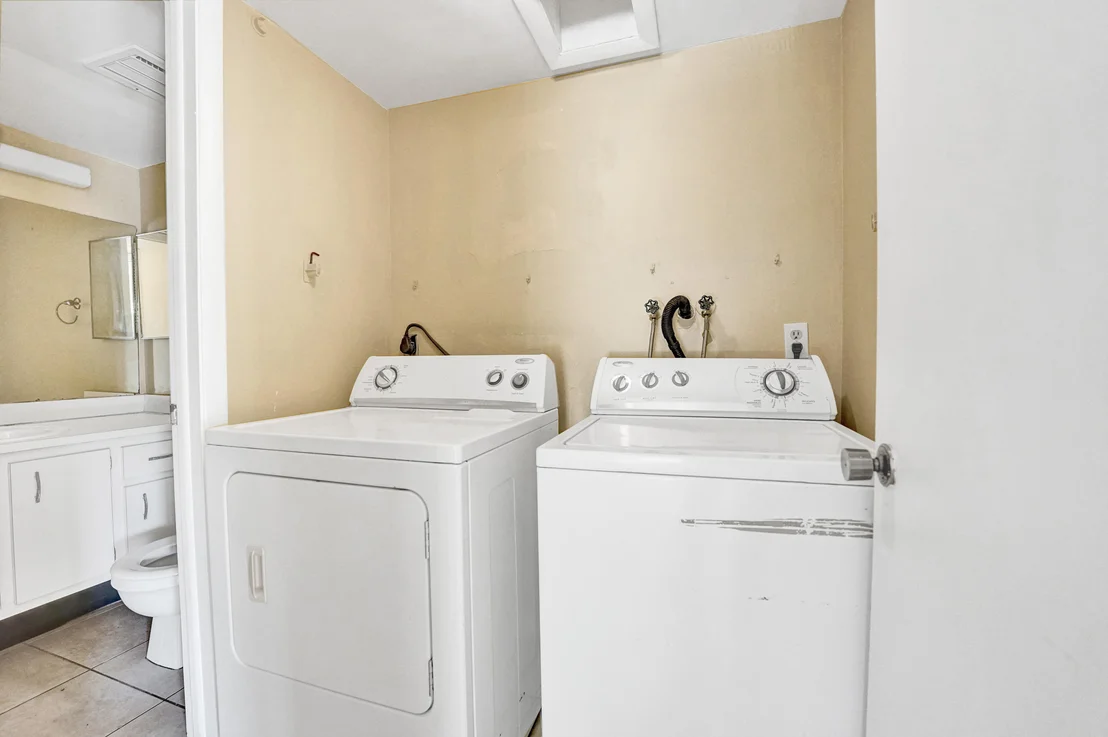 Photo of Unit D at 2240 White Pine Circle