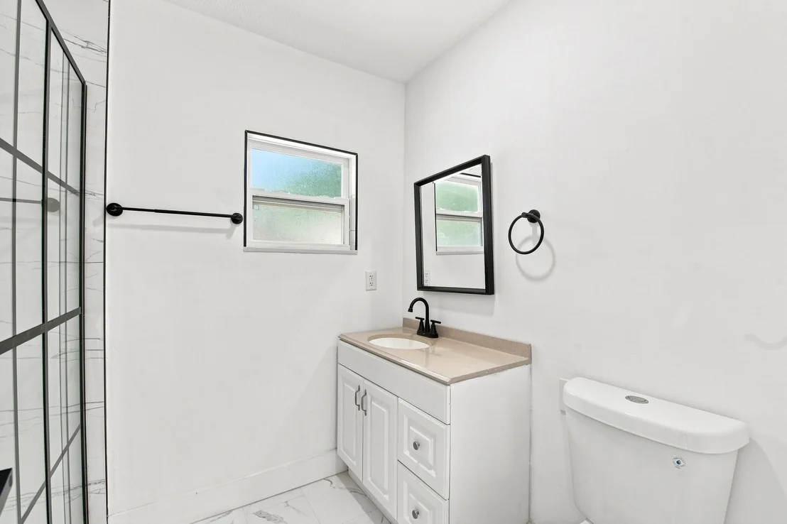 Photo of 2801 NE 8TH Terrace