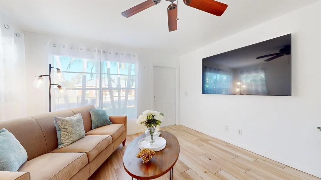 Photo of 3108 SE Iris Street