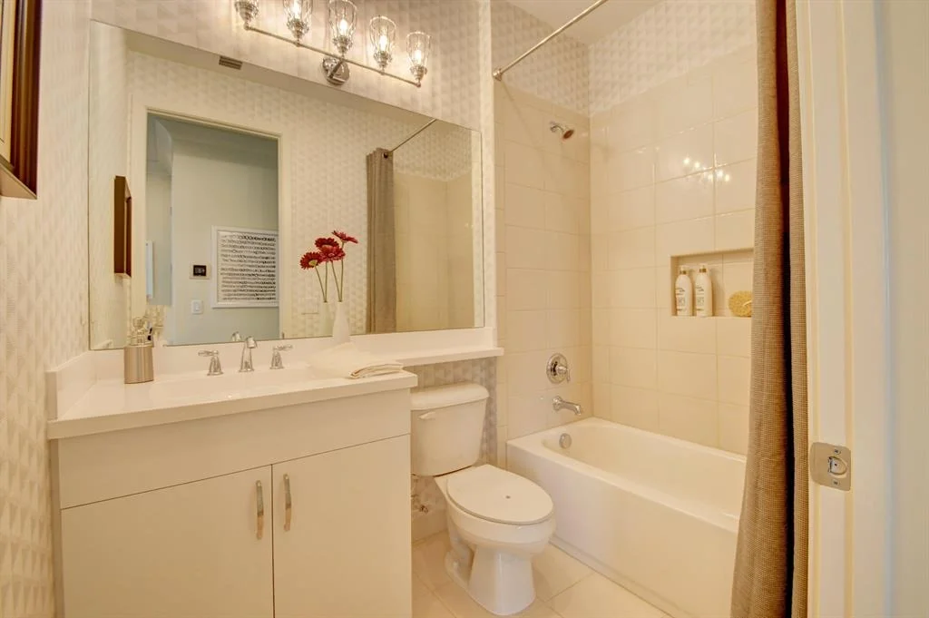Photo of 15416 Blue River Road