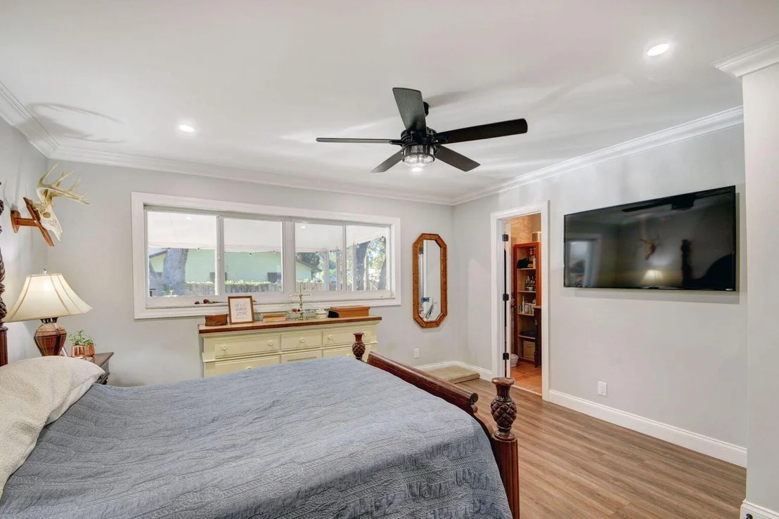 Photo of 7665 3rd Terrace
