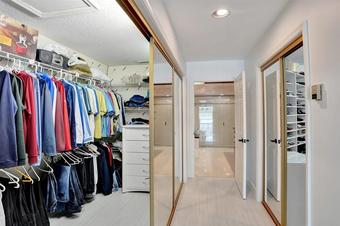 Photo of 10414 Bermuda Drive