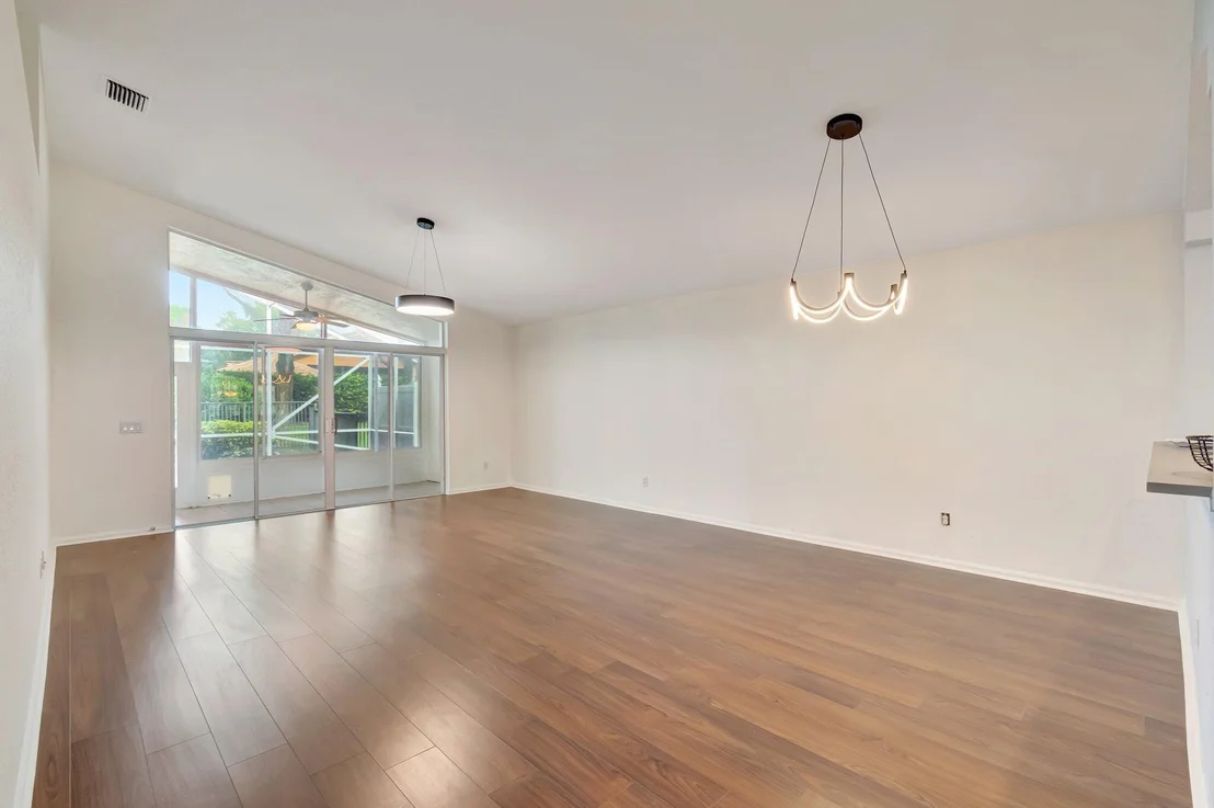 Photo of 7937 Sonora Street