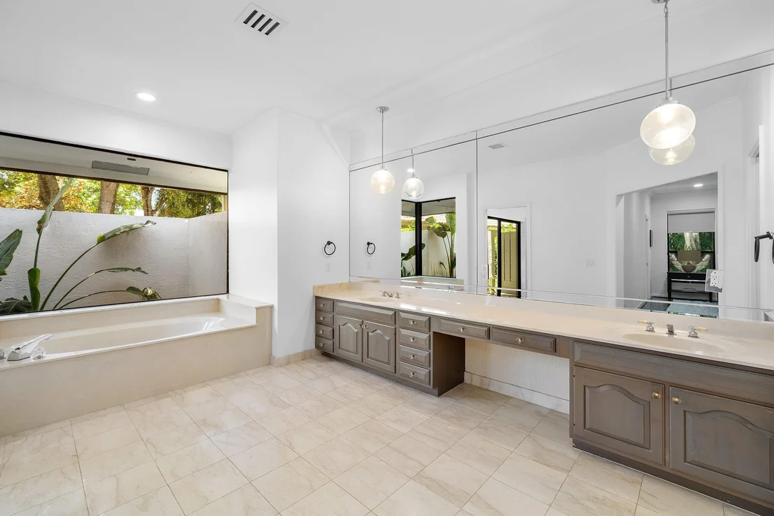 Photo of 3235 Hyde Circle