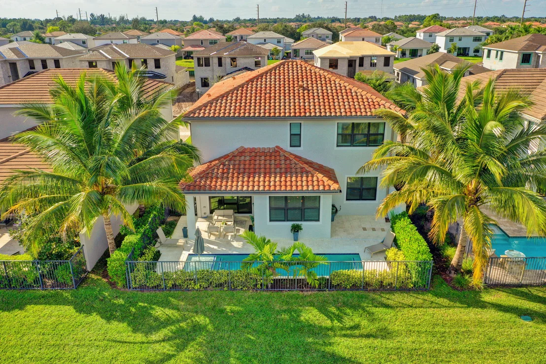 Photo of 7184 Montereal Path