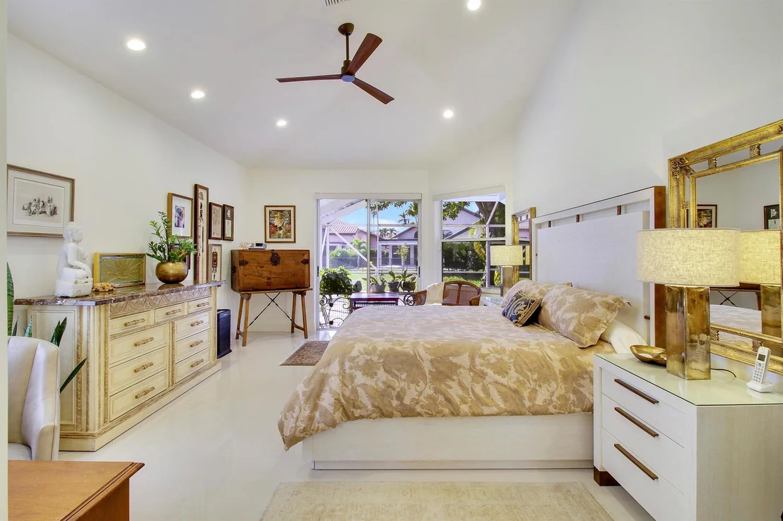 Photo of 7618 La Corniche Circle