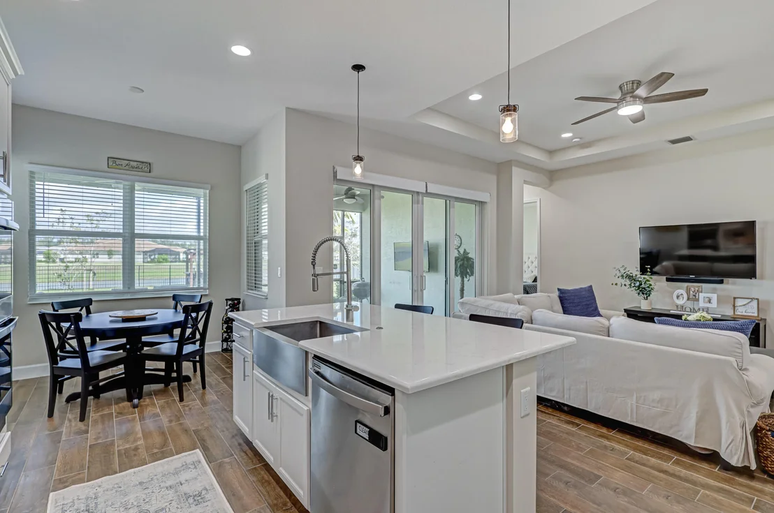 Photo of 15121 Goldfinch Circle