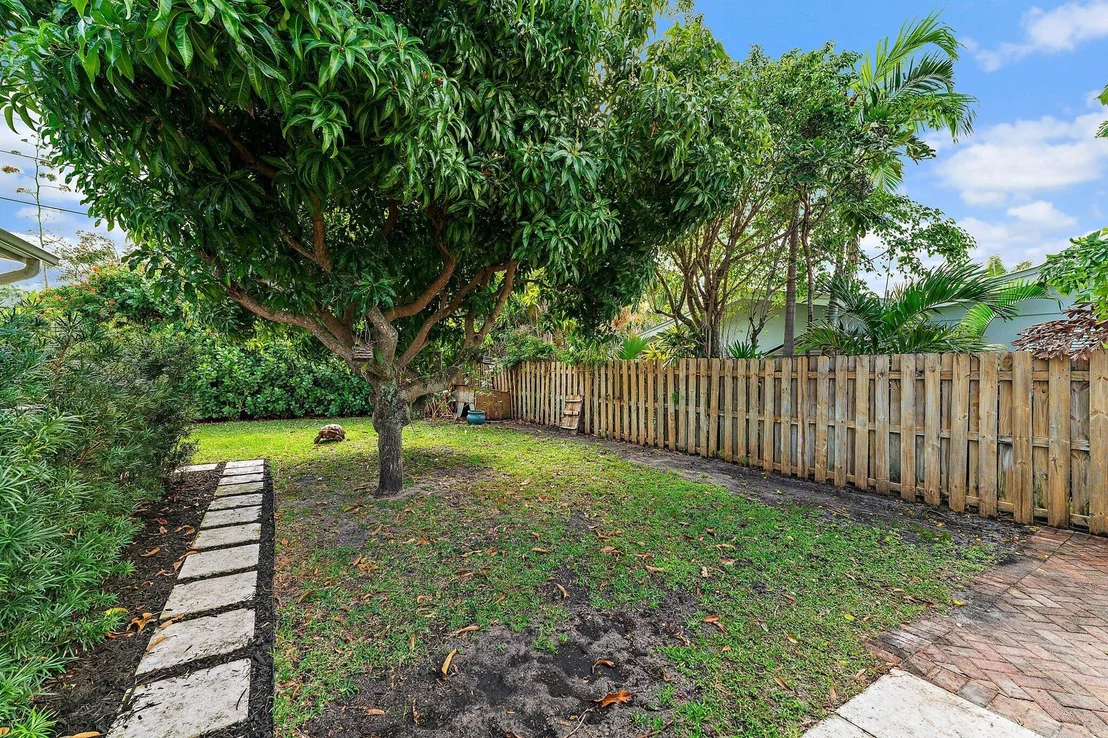 Photo of 528 Captains Road