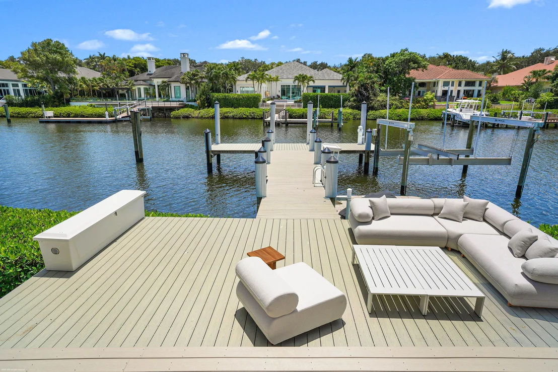Photo of 369 Eagle Drive