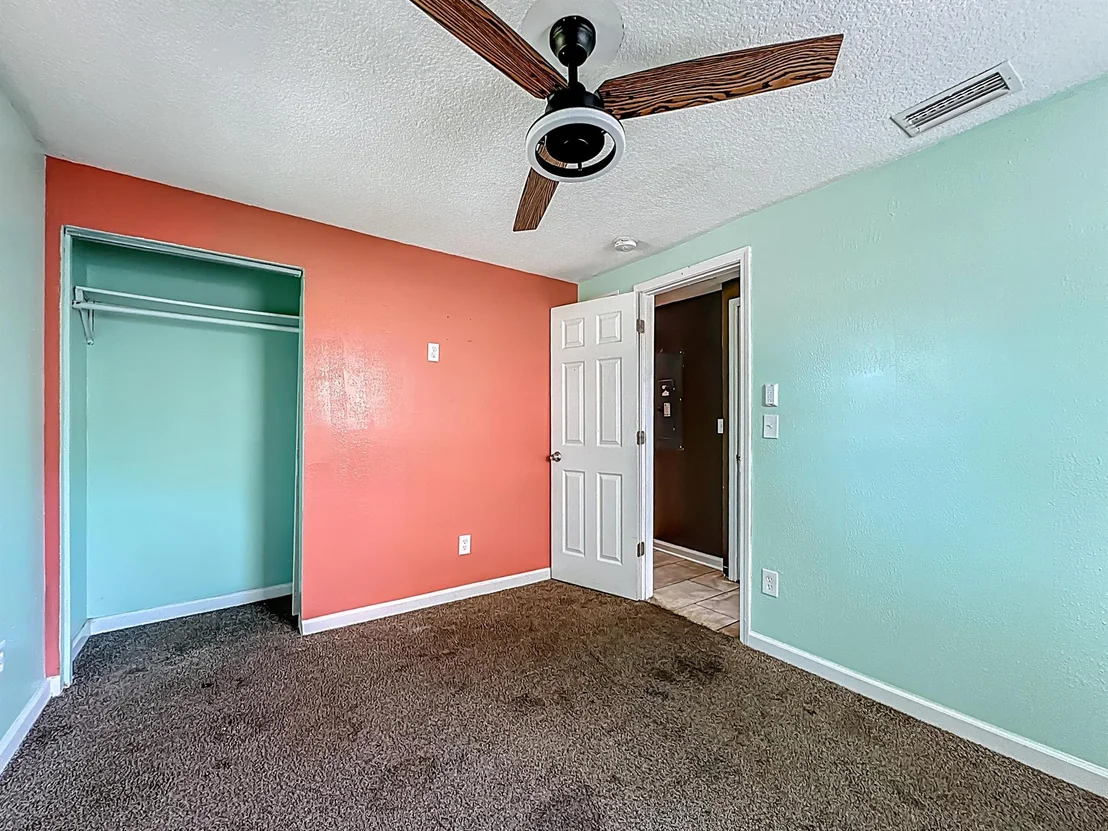 Photo of 2842 Lucoma Drive