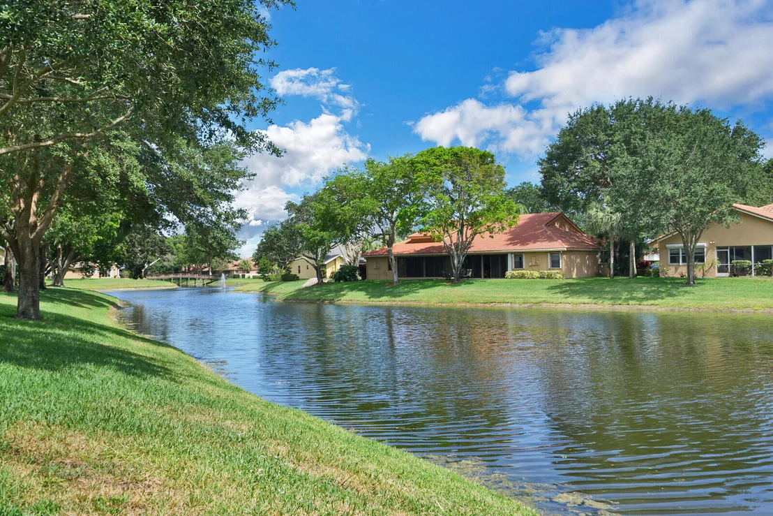 Photo of 10930 Lake Front Place