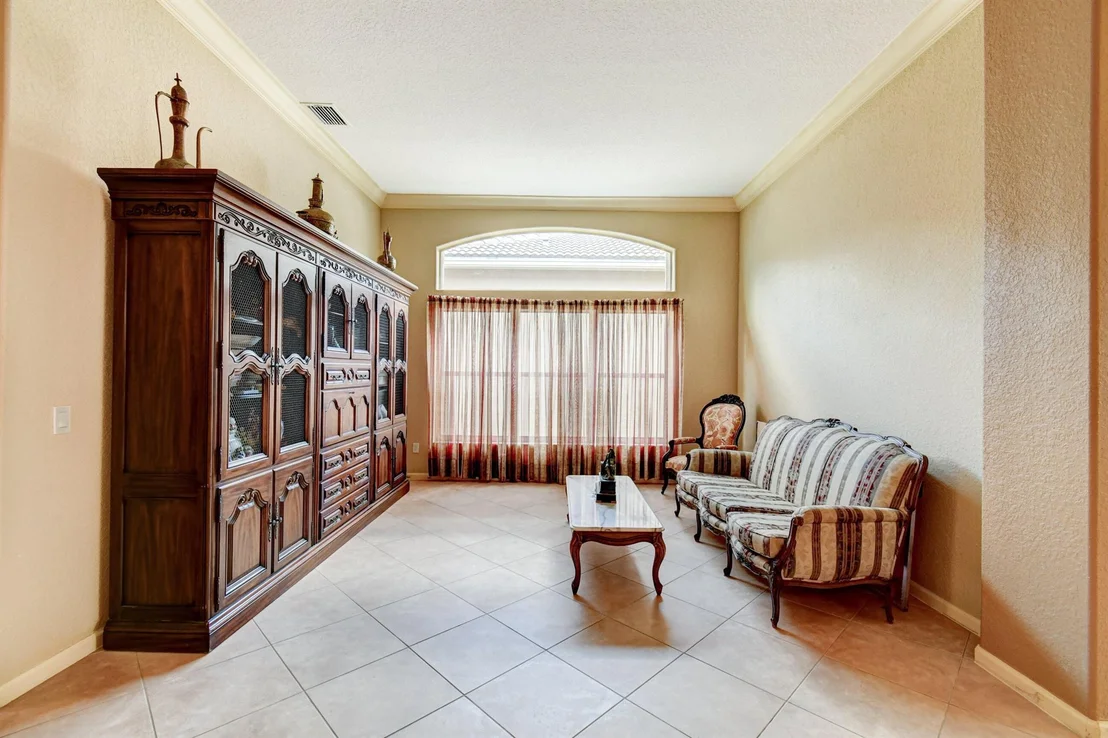 Photo of 8832 Palm River Drive