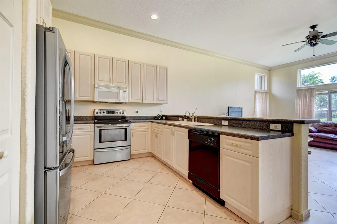 Photo of 8832 Palm River Drive
