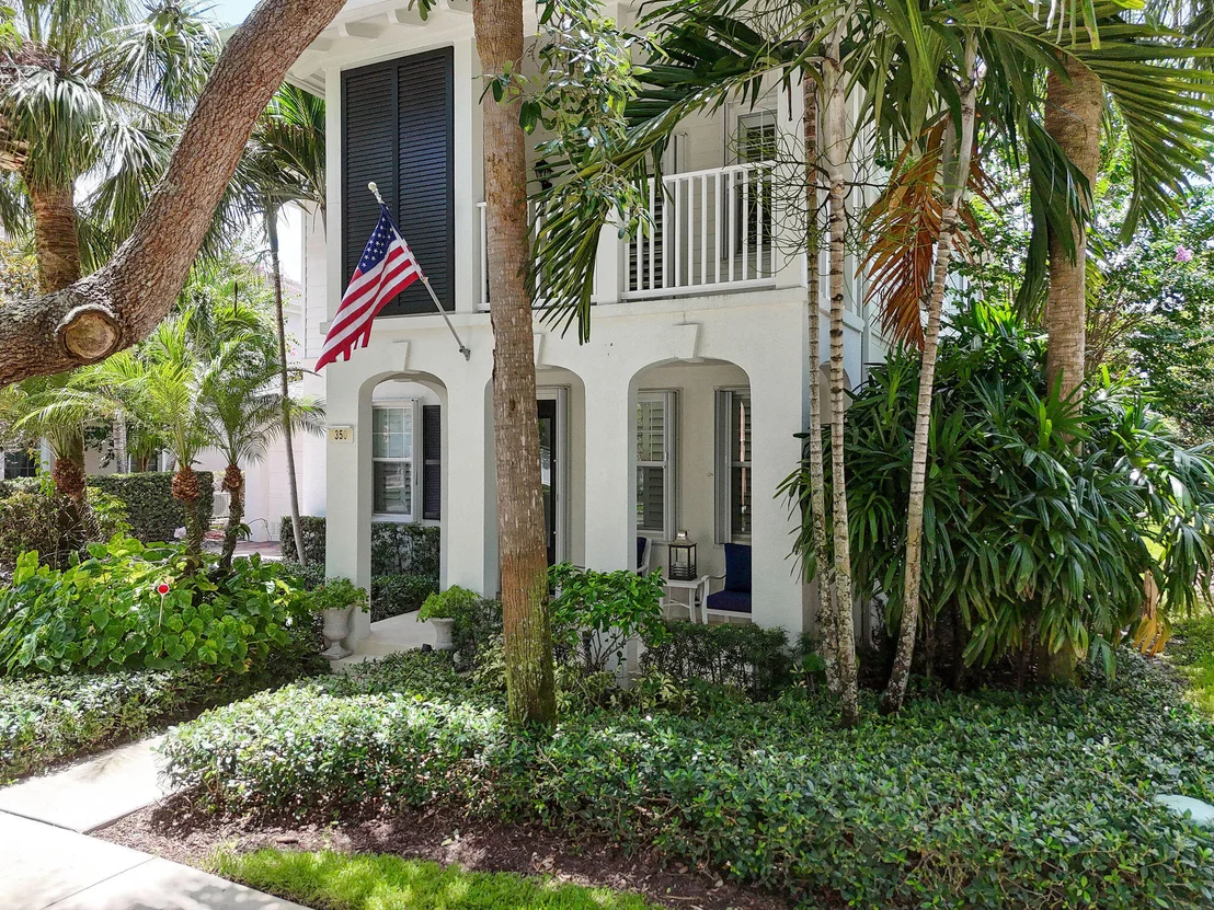 Photo of 350 Caravelle Drive