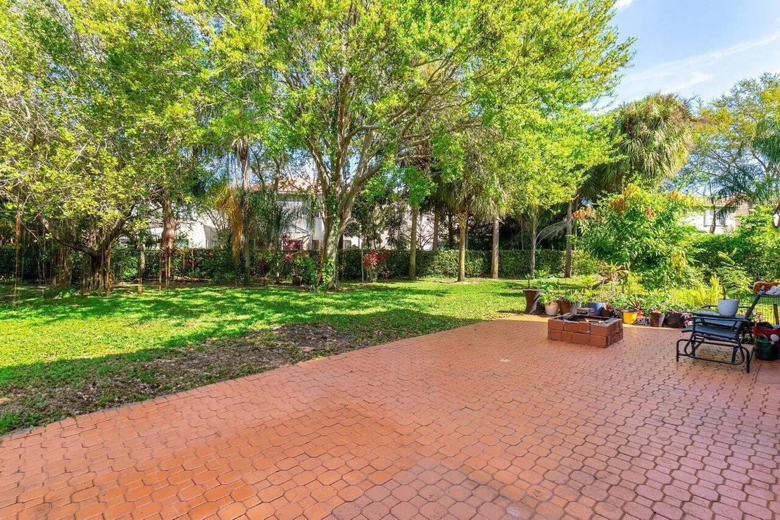 Photo of 1063 Grove Park Circle