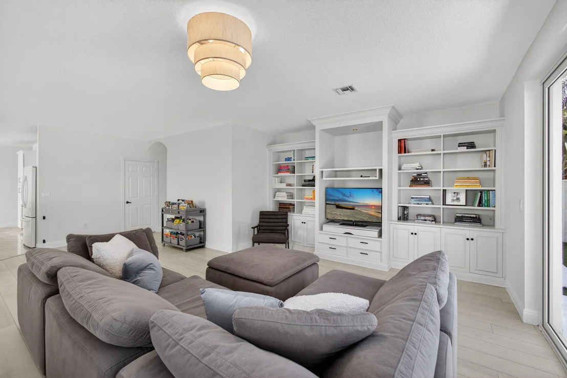Photo of 2114 Chagall Circle