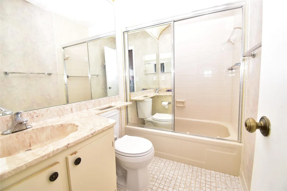 Photo of 3305 Silver Buttonwood Drive