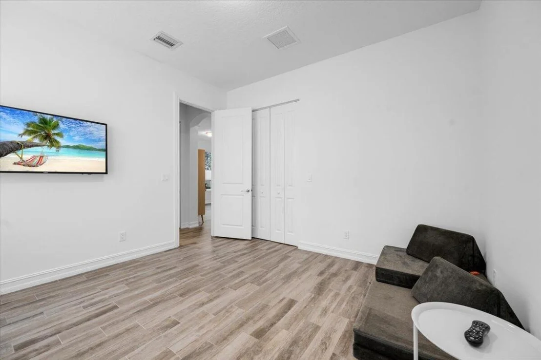 Photo of 120 W Bay Cedar Circle