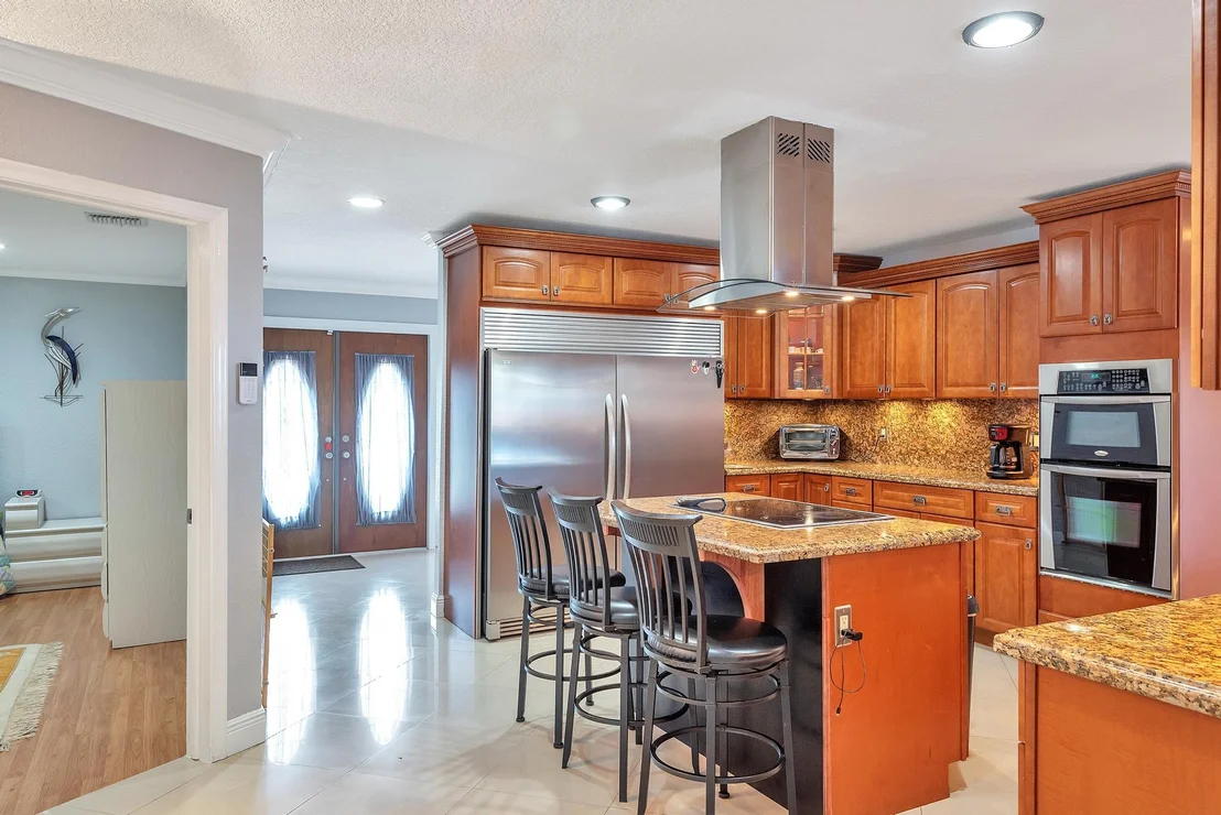 Photo of 3059 Emerald Lane