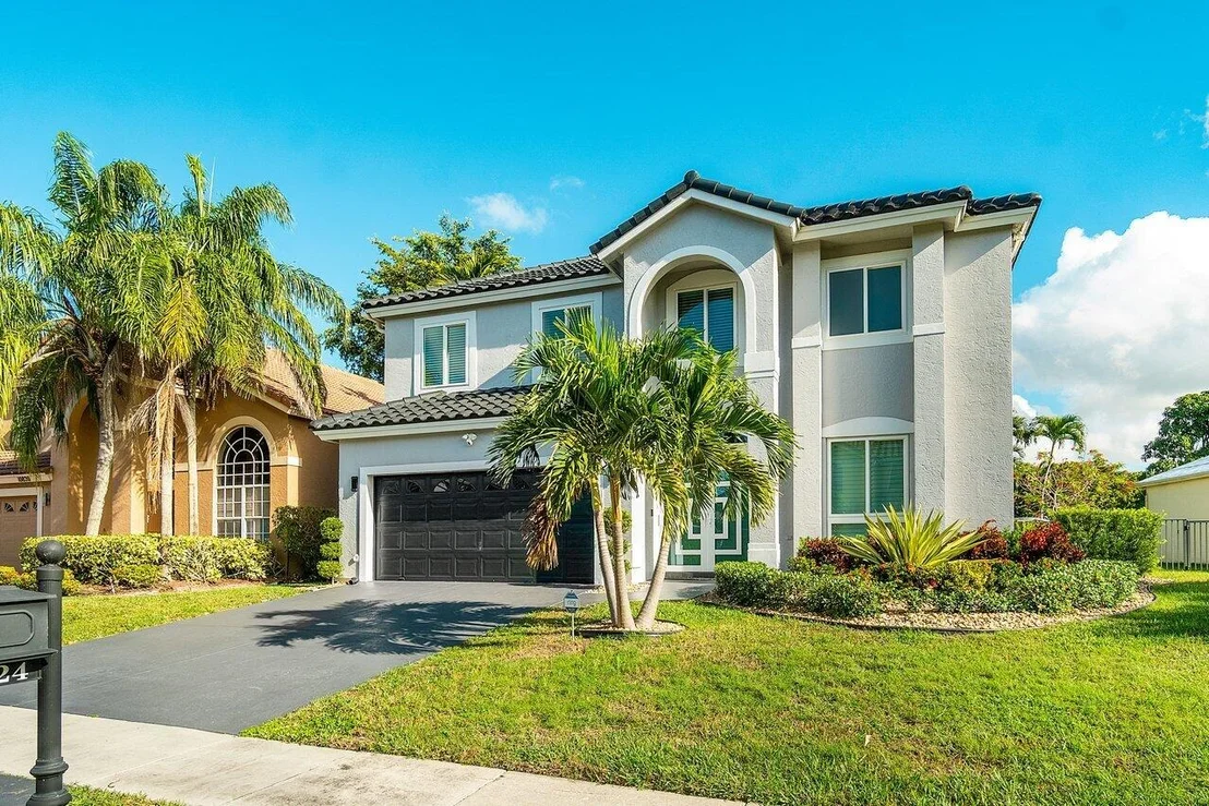 Photo of 10824 La Salinas Circle