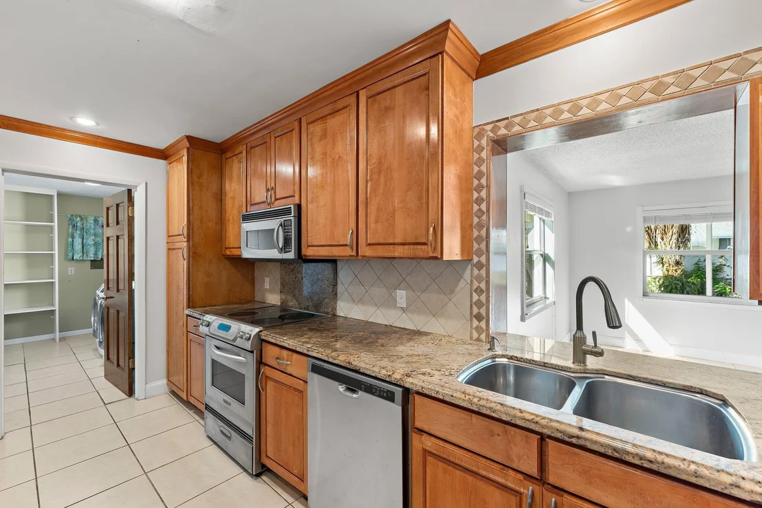 Photo of 243 W Riverside Drive