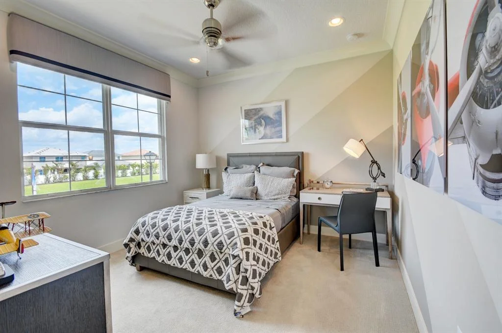 Photo of 15416 Blue River Road