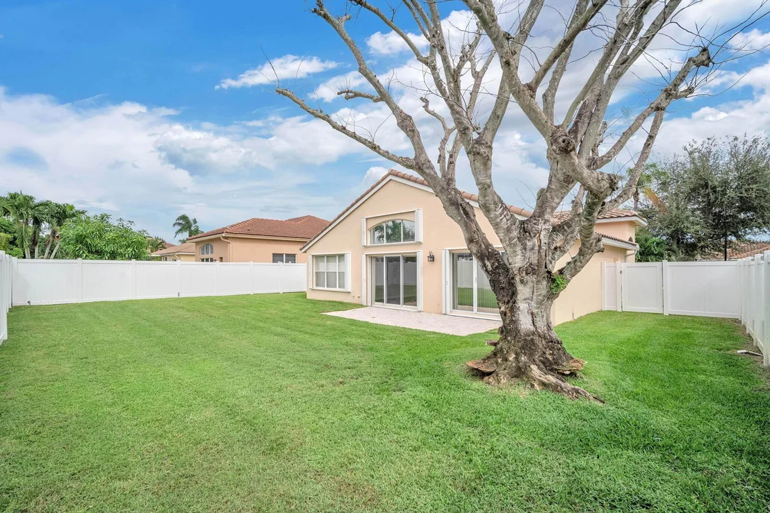 Photo of 5997 Las Colinas Circle