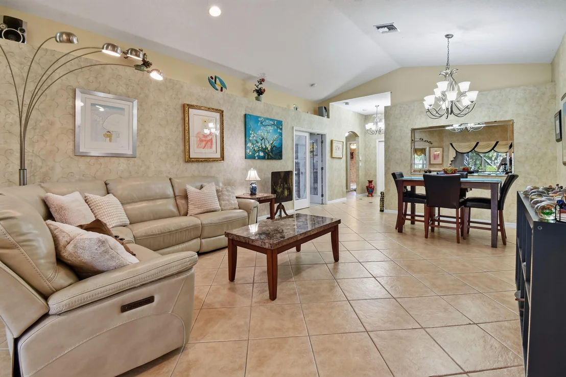 Photo of 12107 ROMA Road