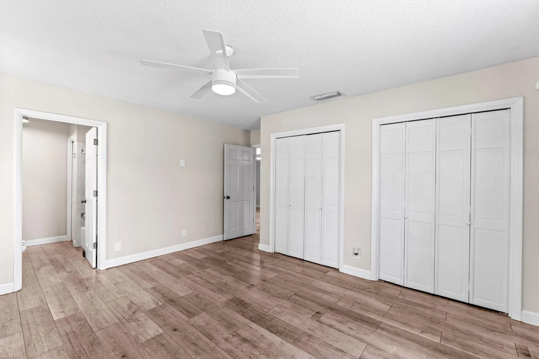 Photo of 1230 F Road