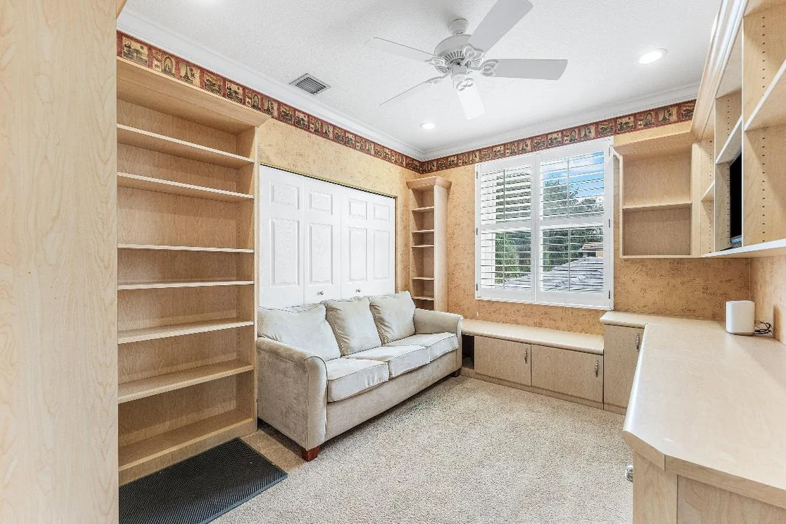 Photo of 6092 Indian Forest Circle