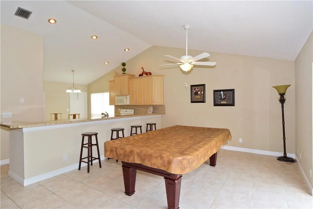 Photo of 9363 Laurel Green Drive