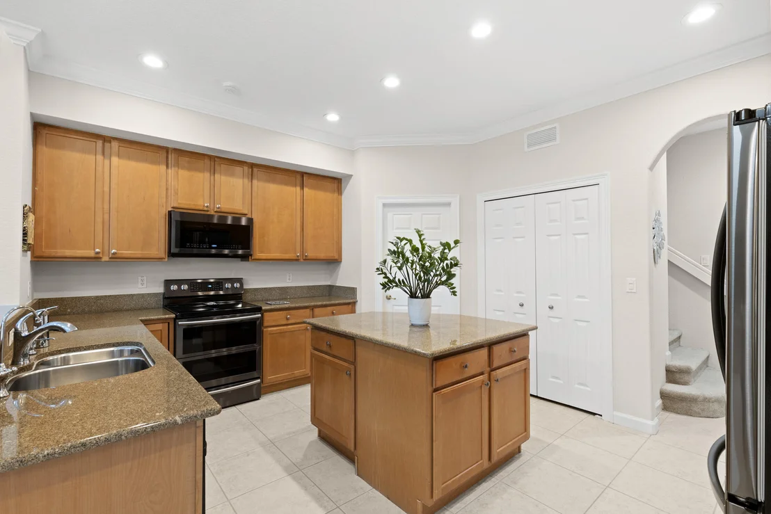 Photo of 7299 Serrano Terrace