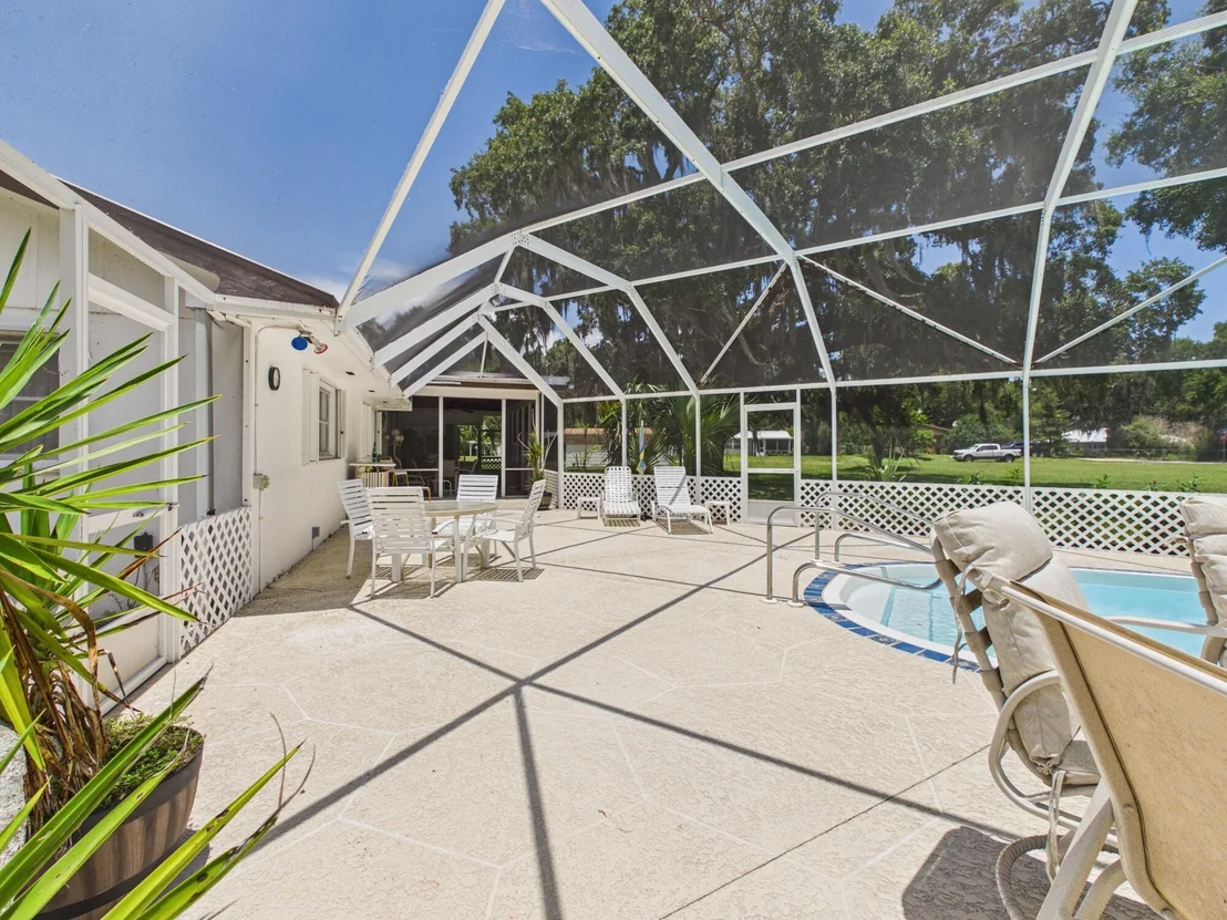 Photo of 1501 SE 8TH Drive