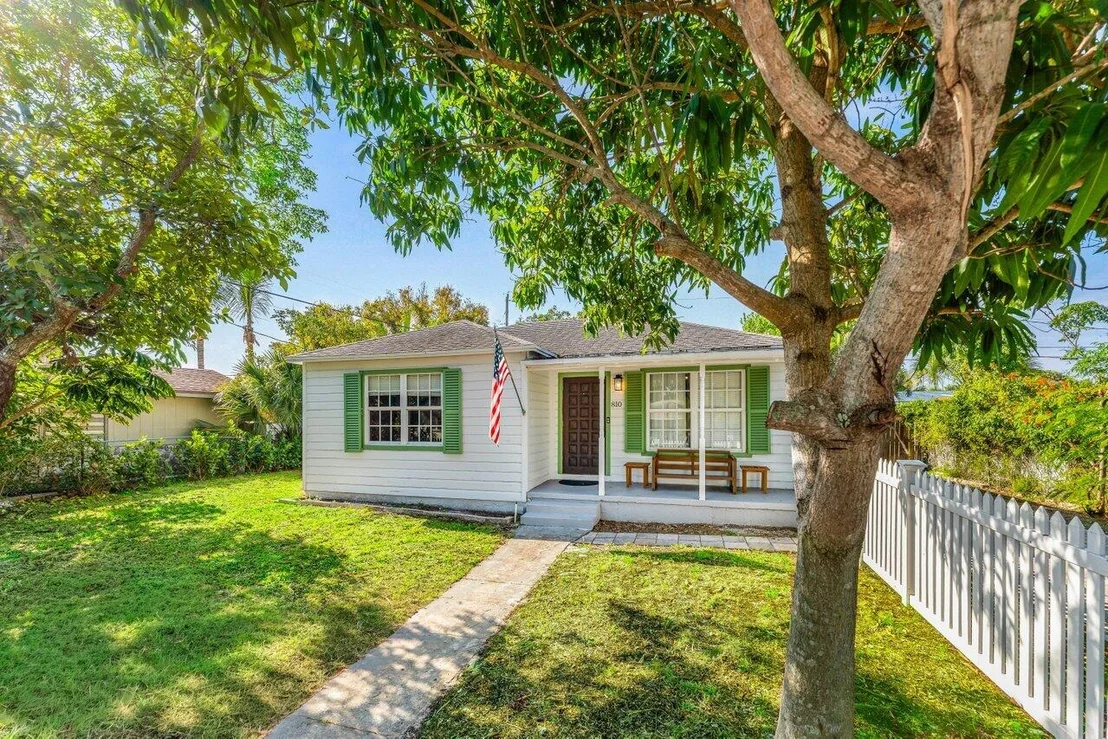 Photo of 810 Franklin Road
